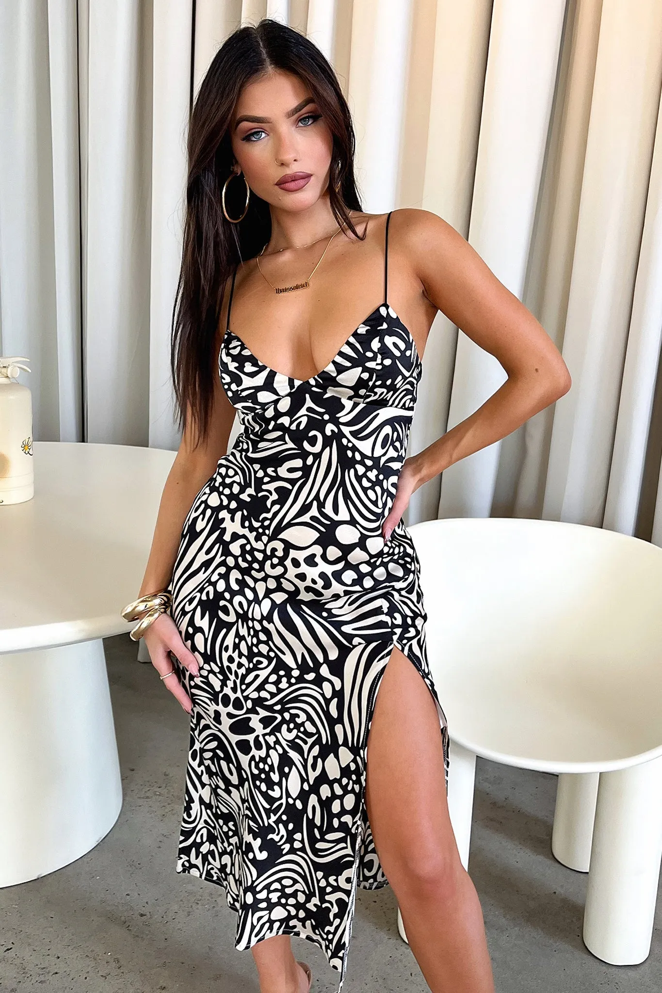 Airy Mood Relaxed Fit Jennifer Satin Midi Dress - Black/White Print