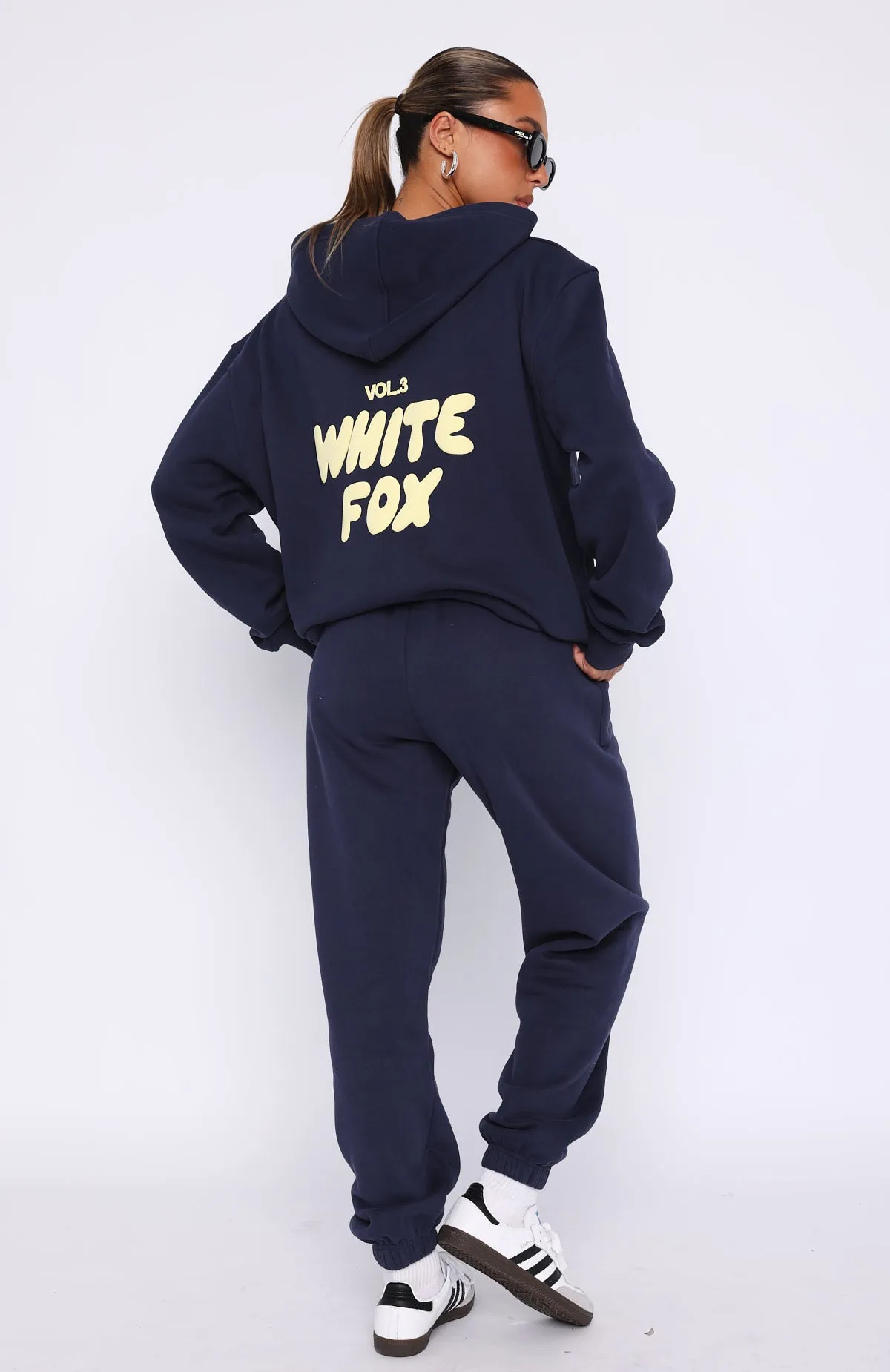 Premium Material Offstage Sweatpants Stellar