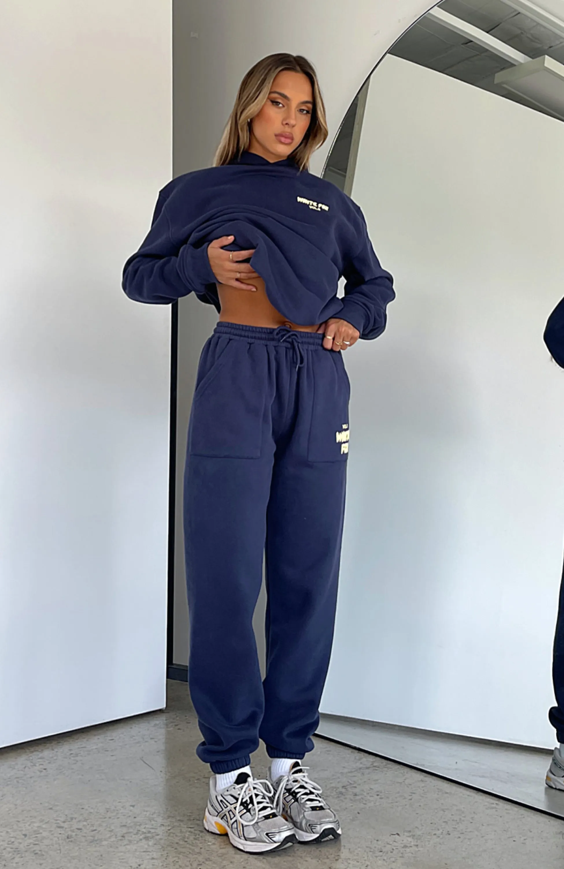 Relaxed Style Stretchy Waist Offstage Sweatpants Stellar