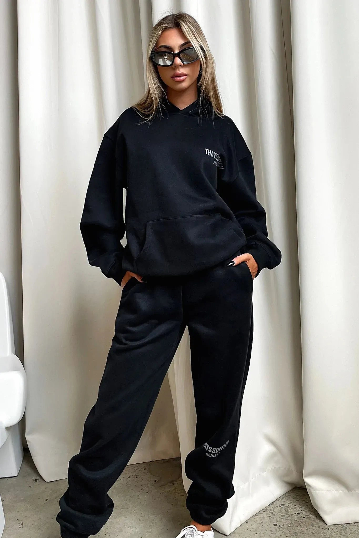 quick dry Series 6 Hoodie - Black
