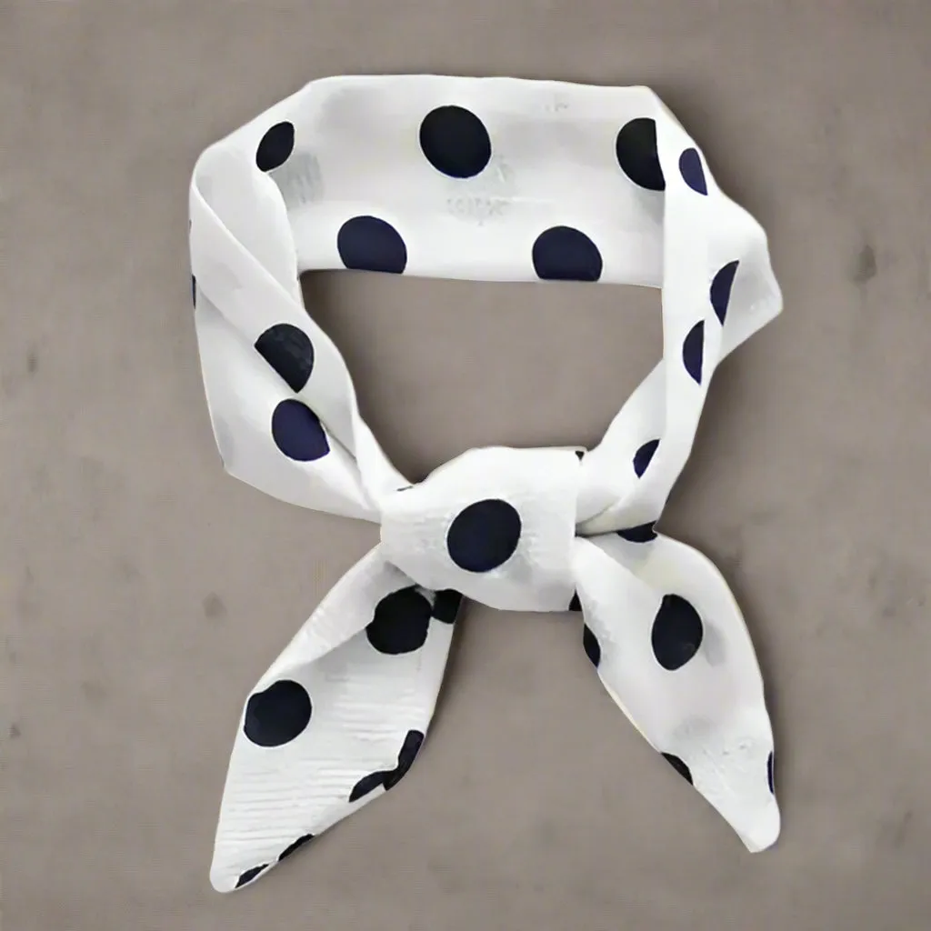 Retro Skinny Neck Scarf in Three Colors Stylish Look