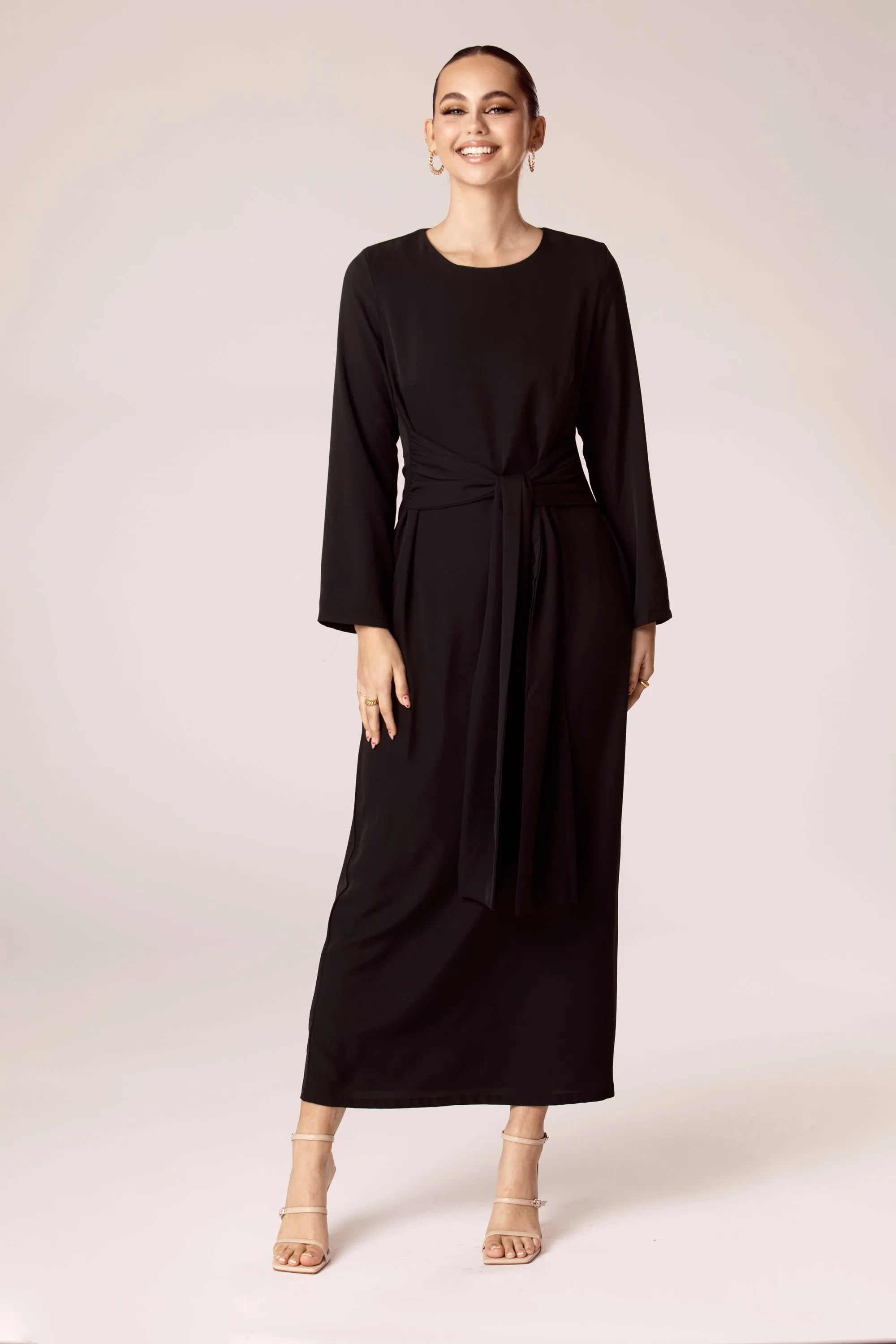 Retro Style Isabella Tie Waist Maxi Dress - Black