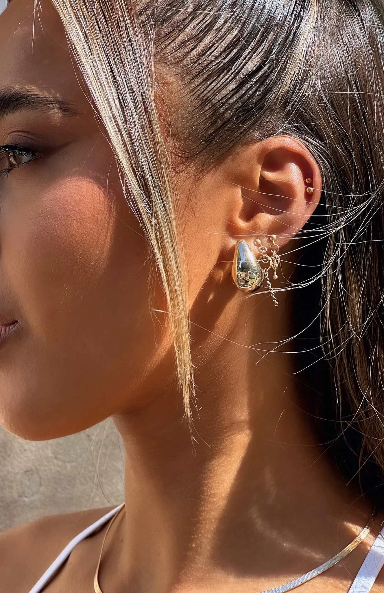 Trendy pearl accessories Arabella Earrings Gold