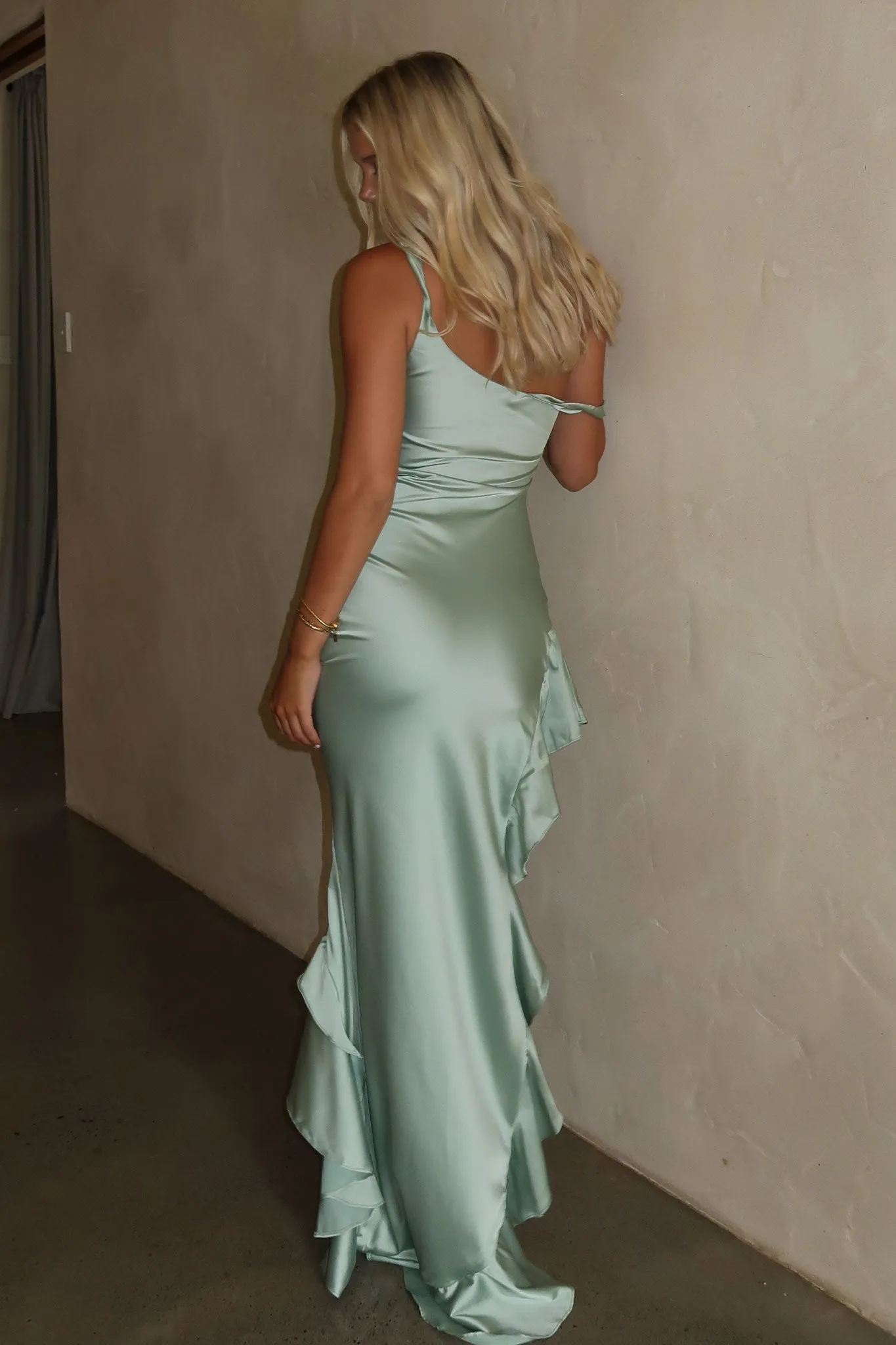 Round neck Daenerys Off Shoulder Satin Maxi Dress - Sage