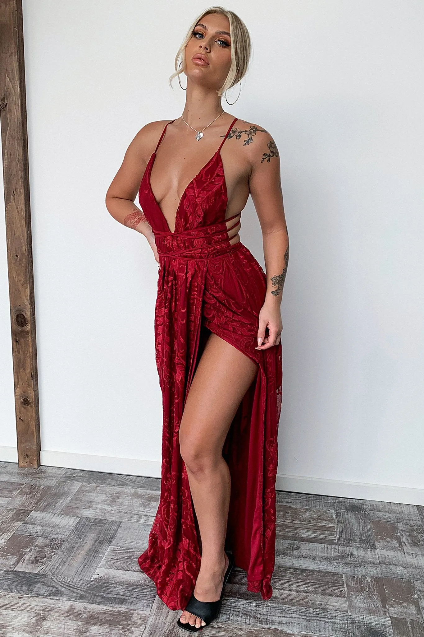 Scarlett Halter Maxi Dress - Burgundy Hidden pockets