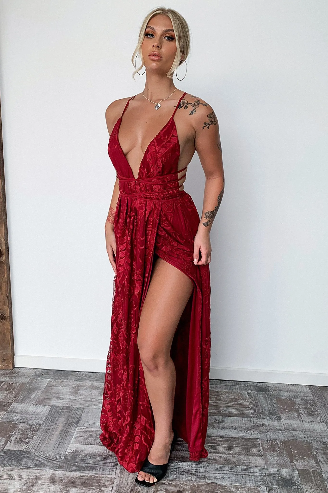Scarlett Halter Maxi Dress - Burgundy Hidden pockets