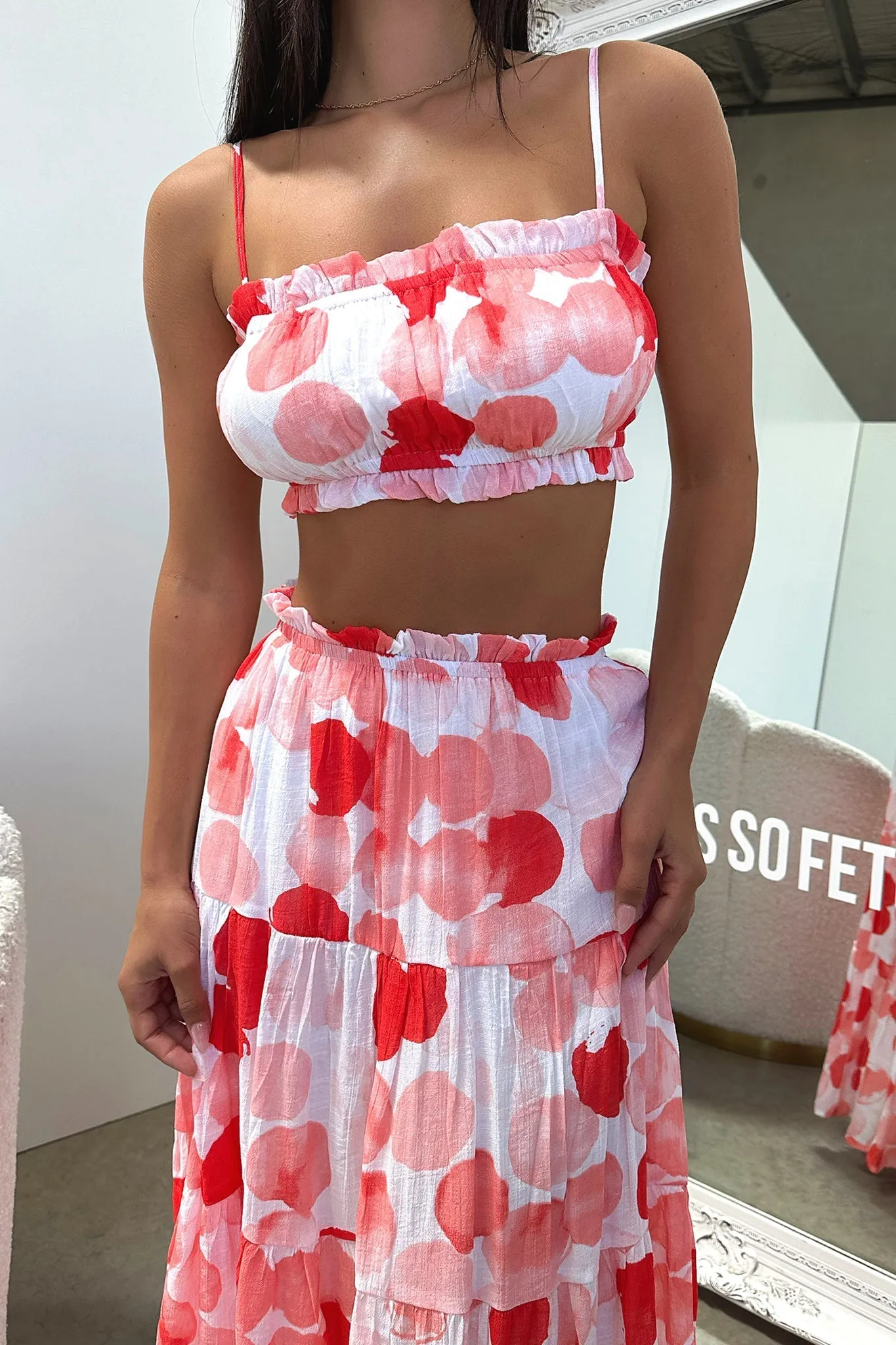 Selina Crop - Red / White Print Wide opening