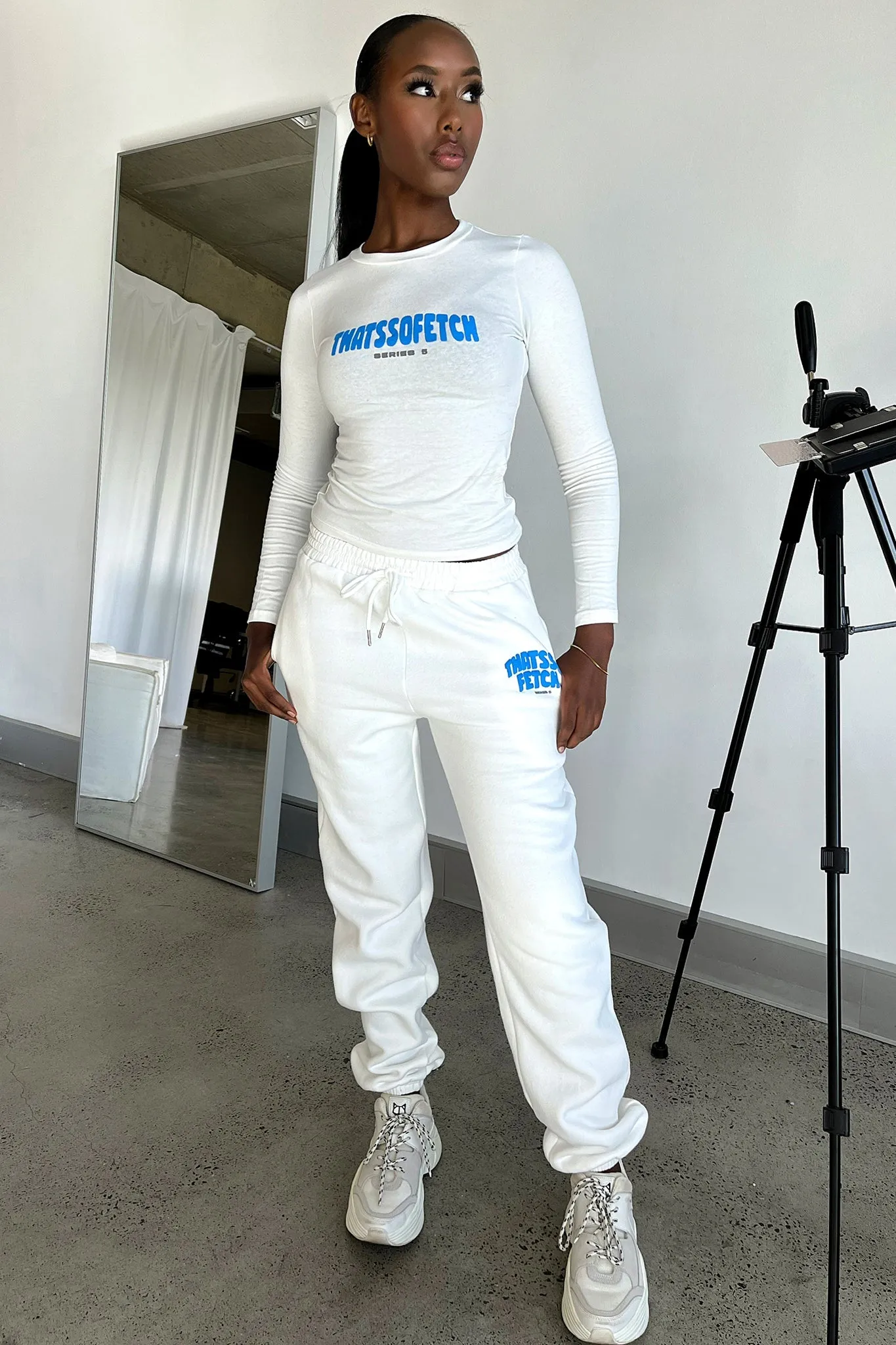 Series 5 Long Sleeve Tee - White Relaxed Fit