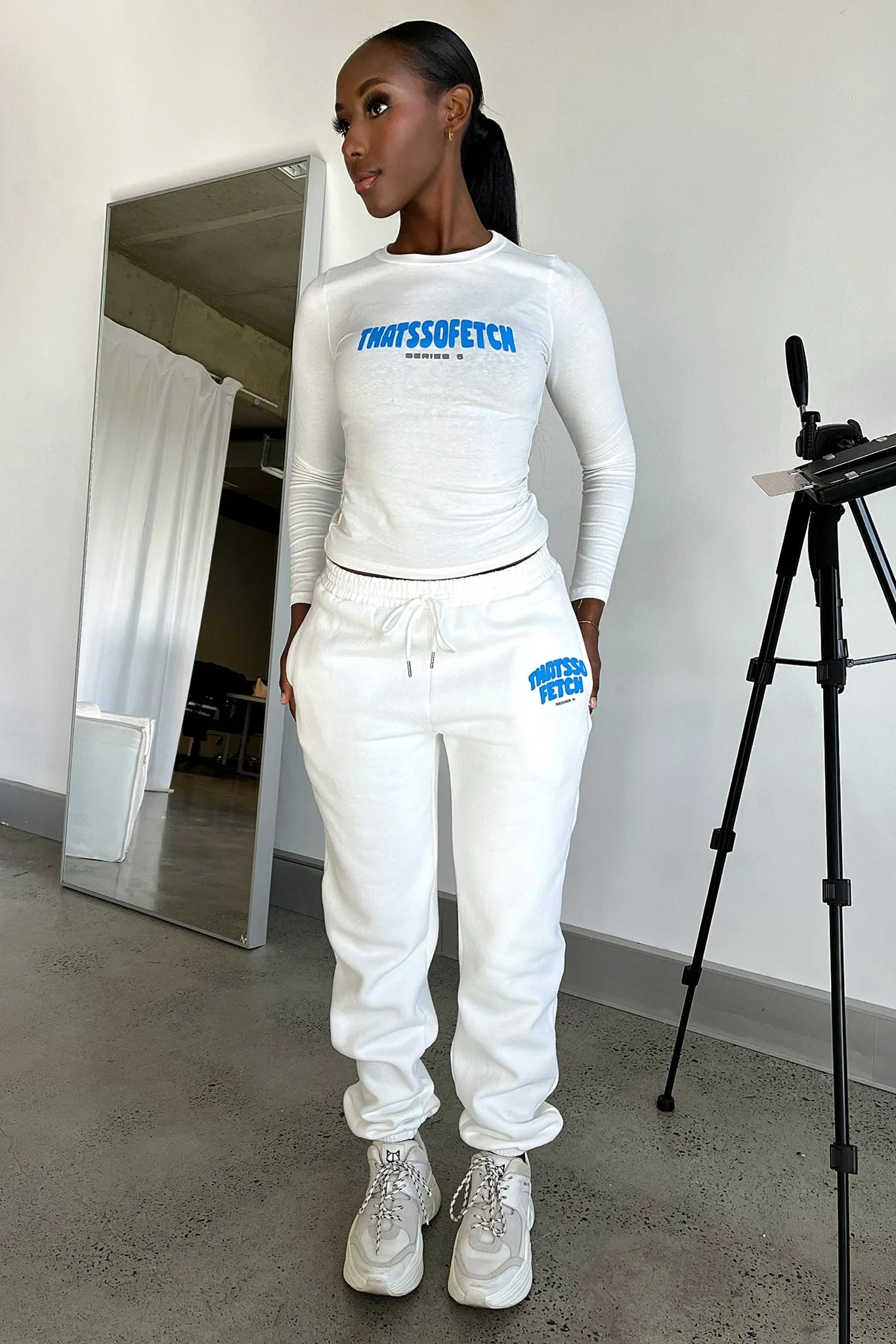 Series 5 Long Sleeve Tee - White Relaxed Fit