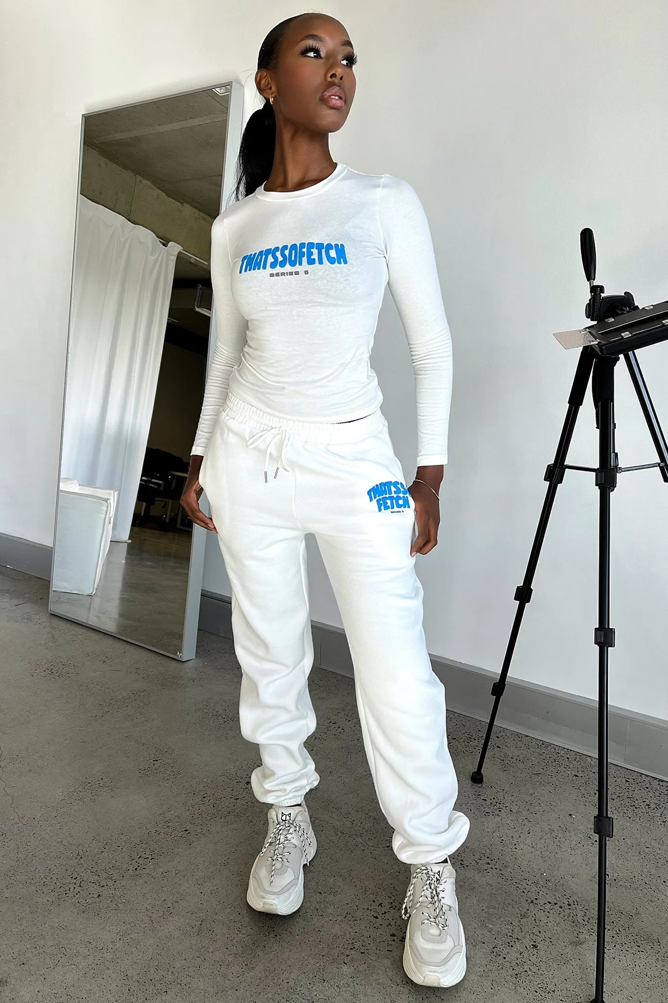 Series 5 Long Sleeve Tee - White Relaxed Fit