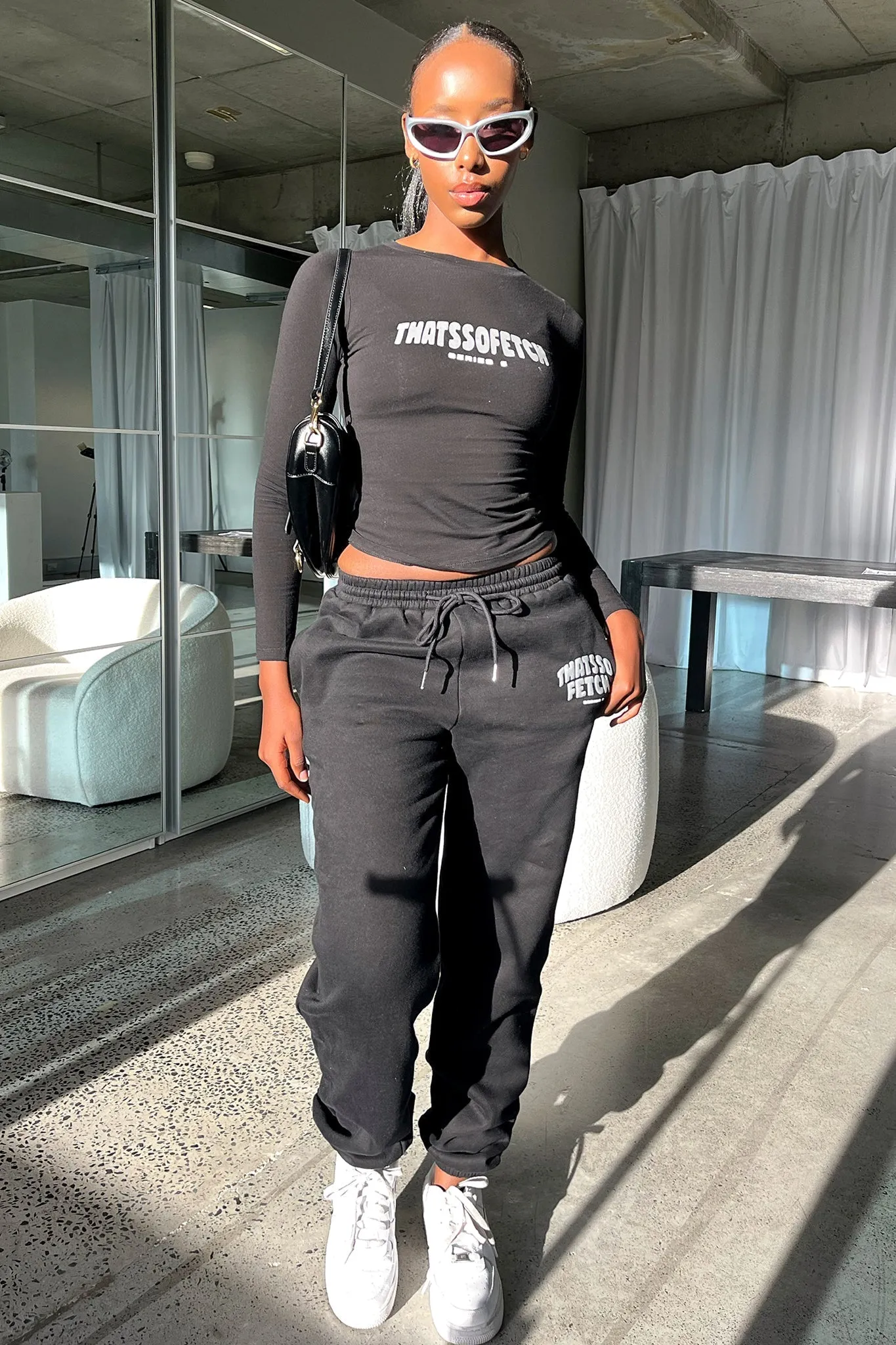 Series 5 Sweatpants - Black Relaxed Fit