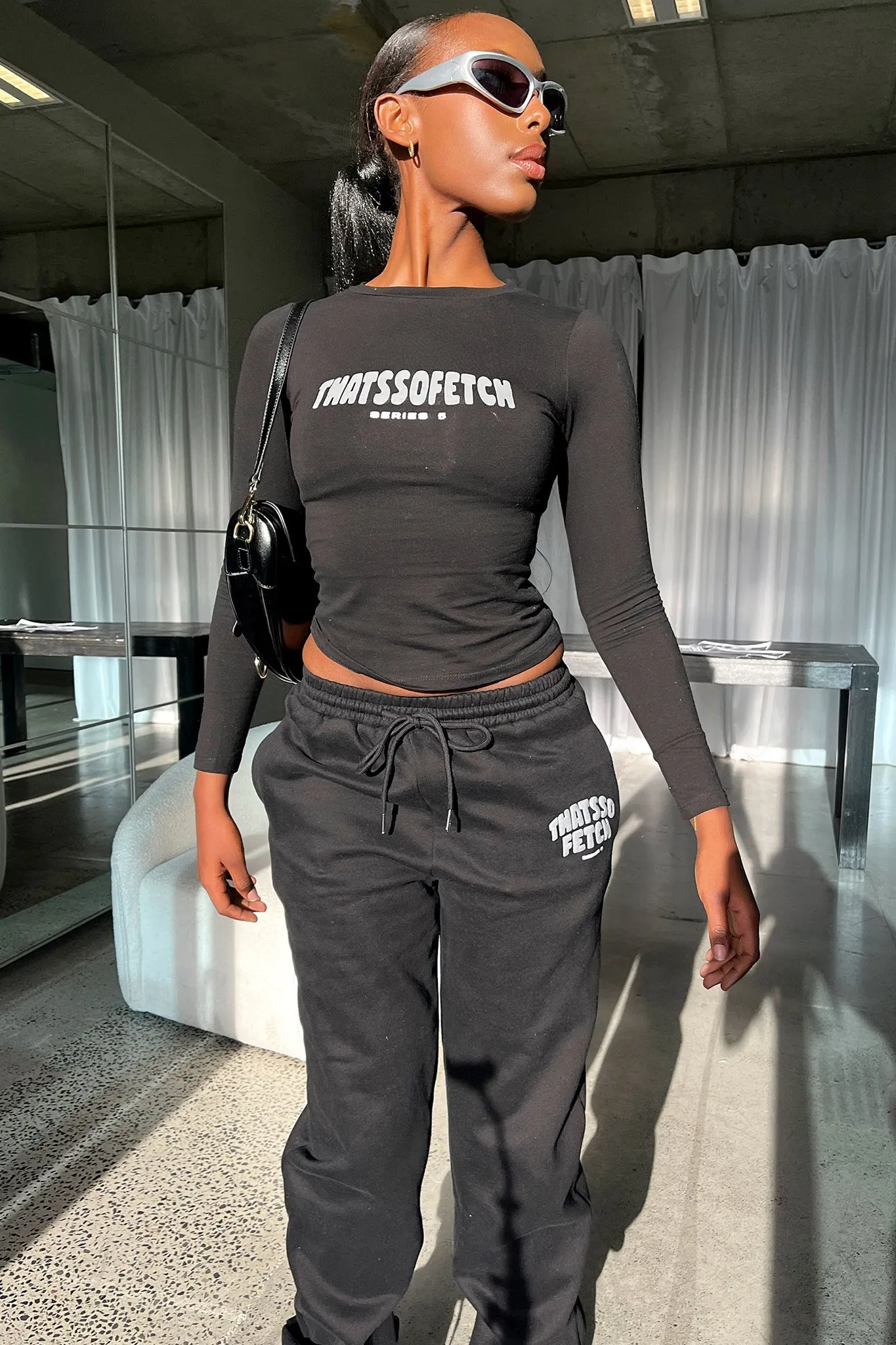 Series 5 Sweatpants - Black Relaxed Fit