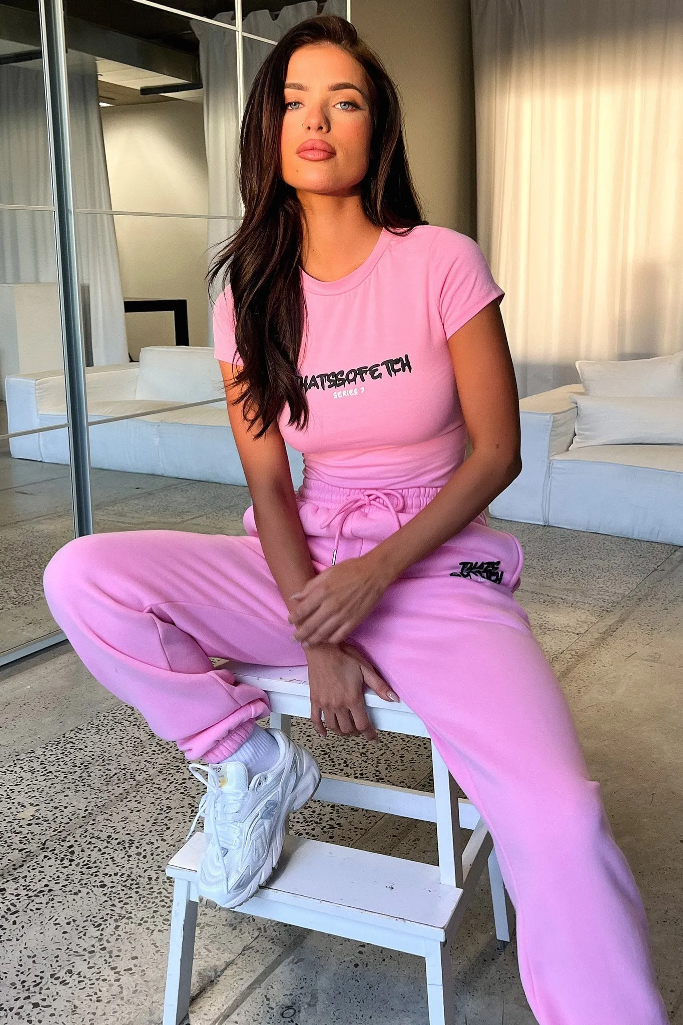 Series 7 Sweatpants - Pink Timeless Appeal