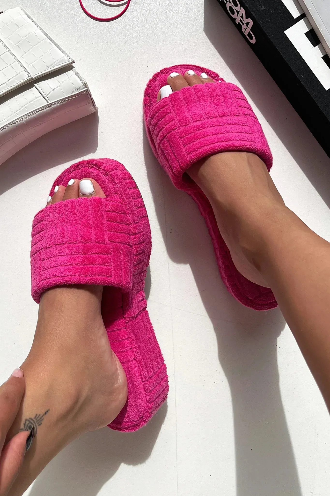 Sicily Slide - Pink Street Chic