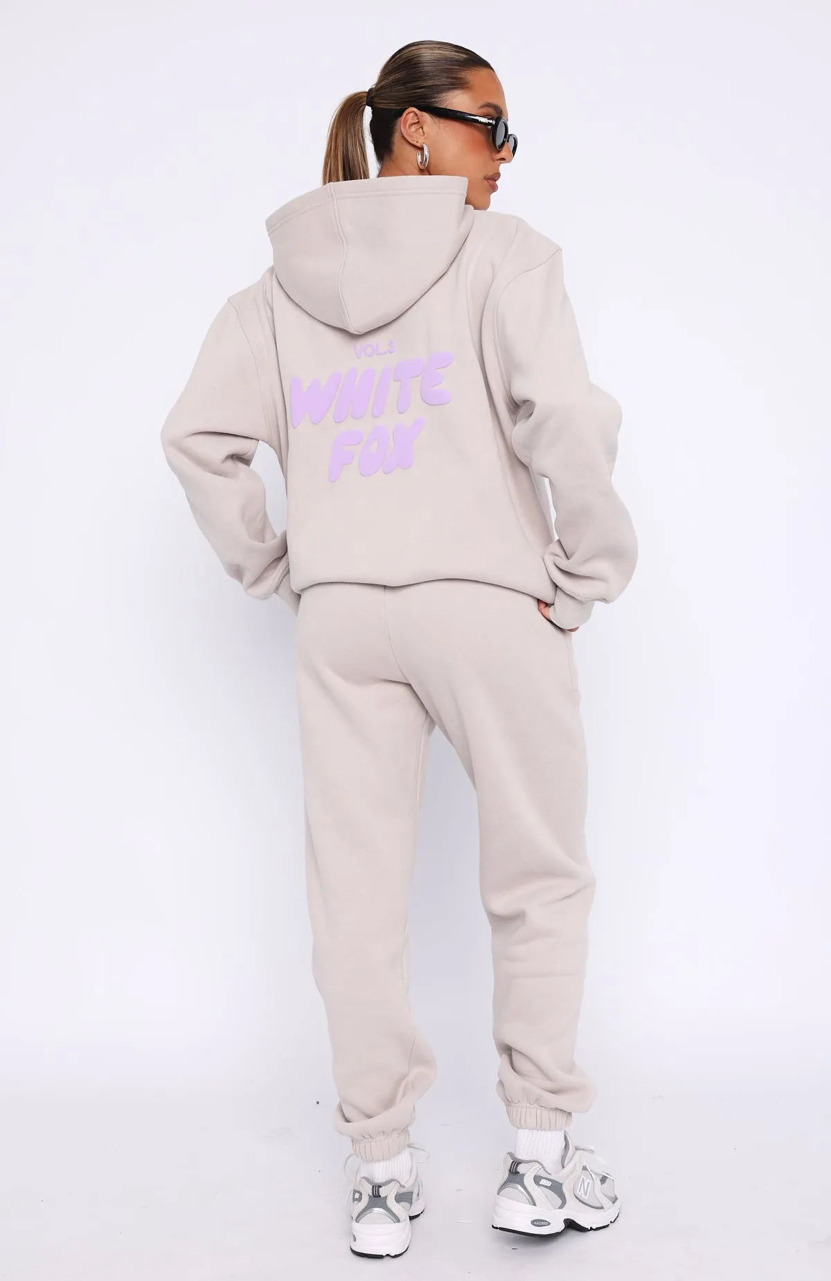 Stylish Cut Offstage Sweatpants Cloud