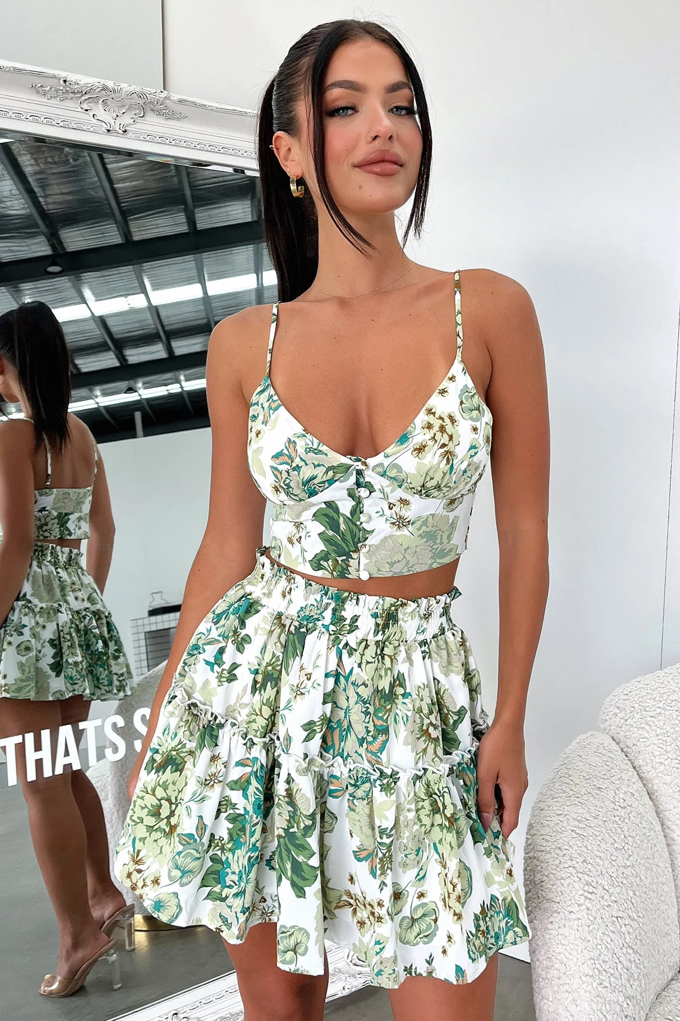 Tahan Crop - Green Floral Travel Lightness