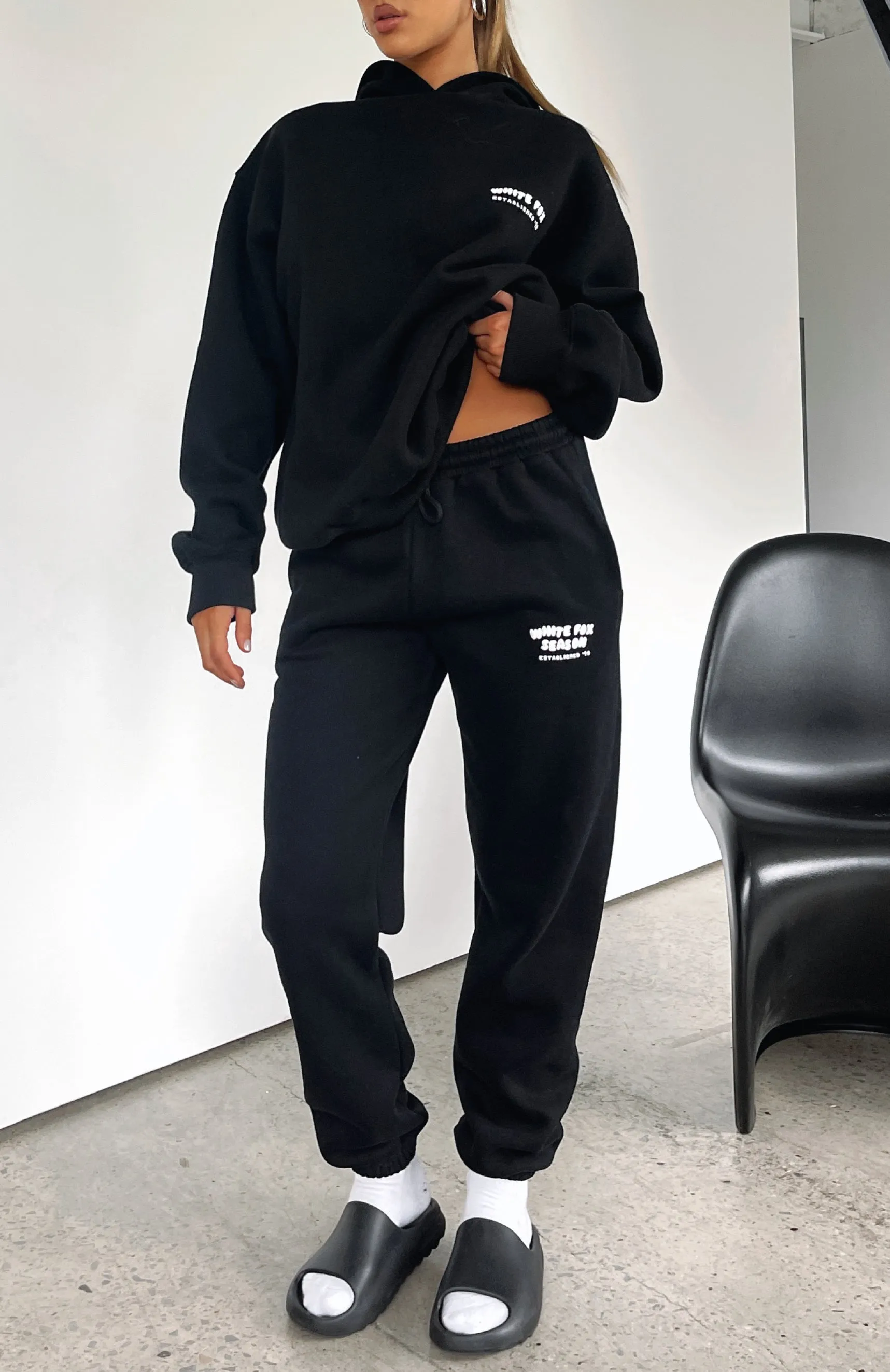 Classic Elegance Street Style The Main Season Sweatpants Black