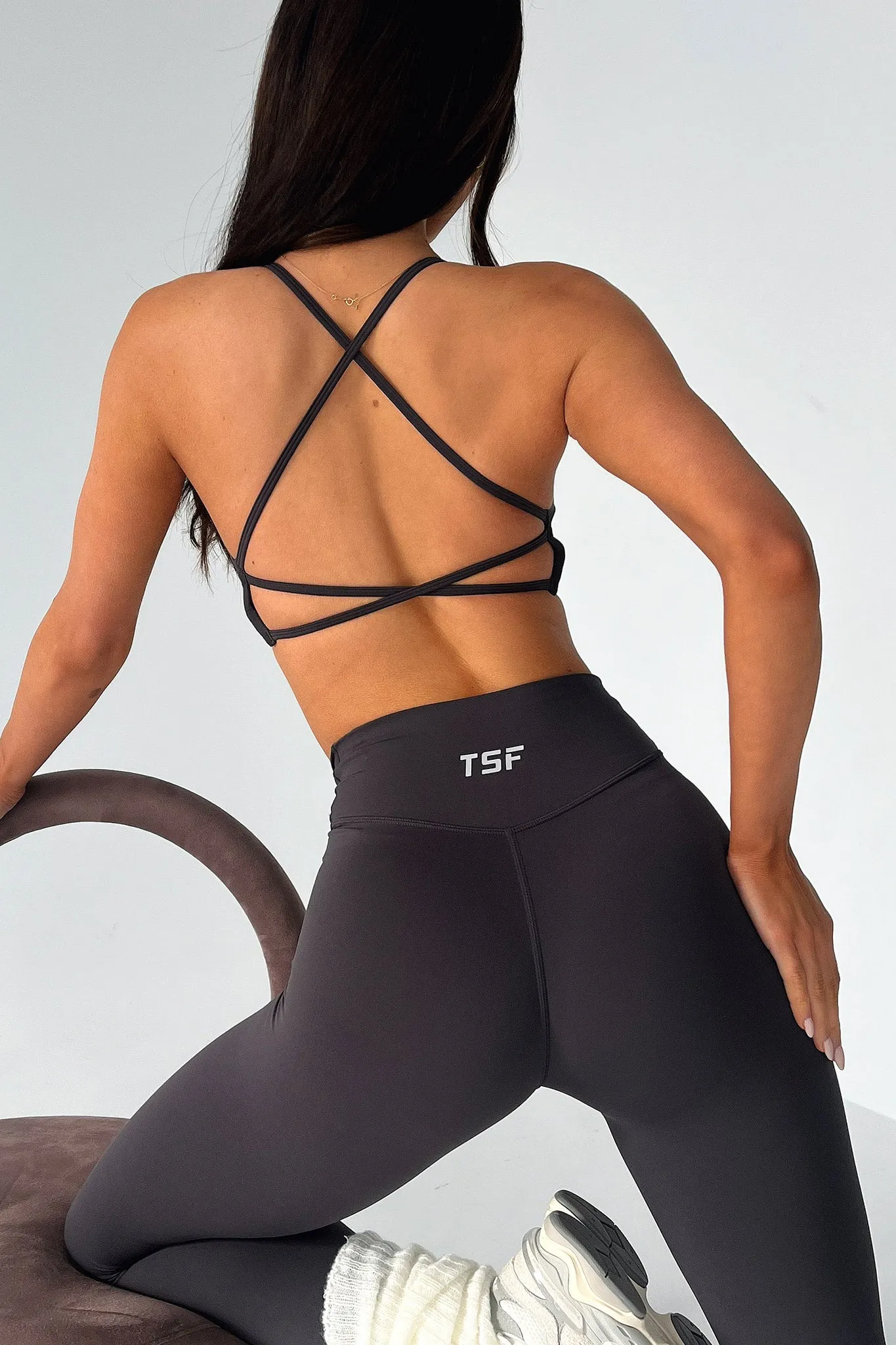 Long fit Round neck seams Kamari Open Back Sports Bra - Grey