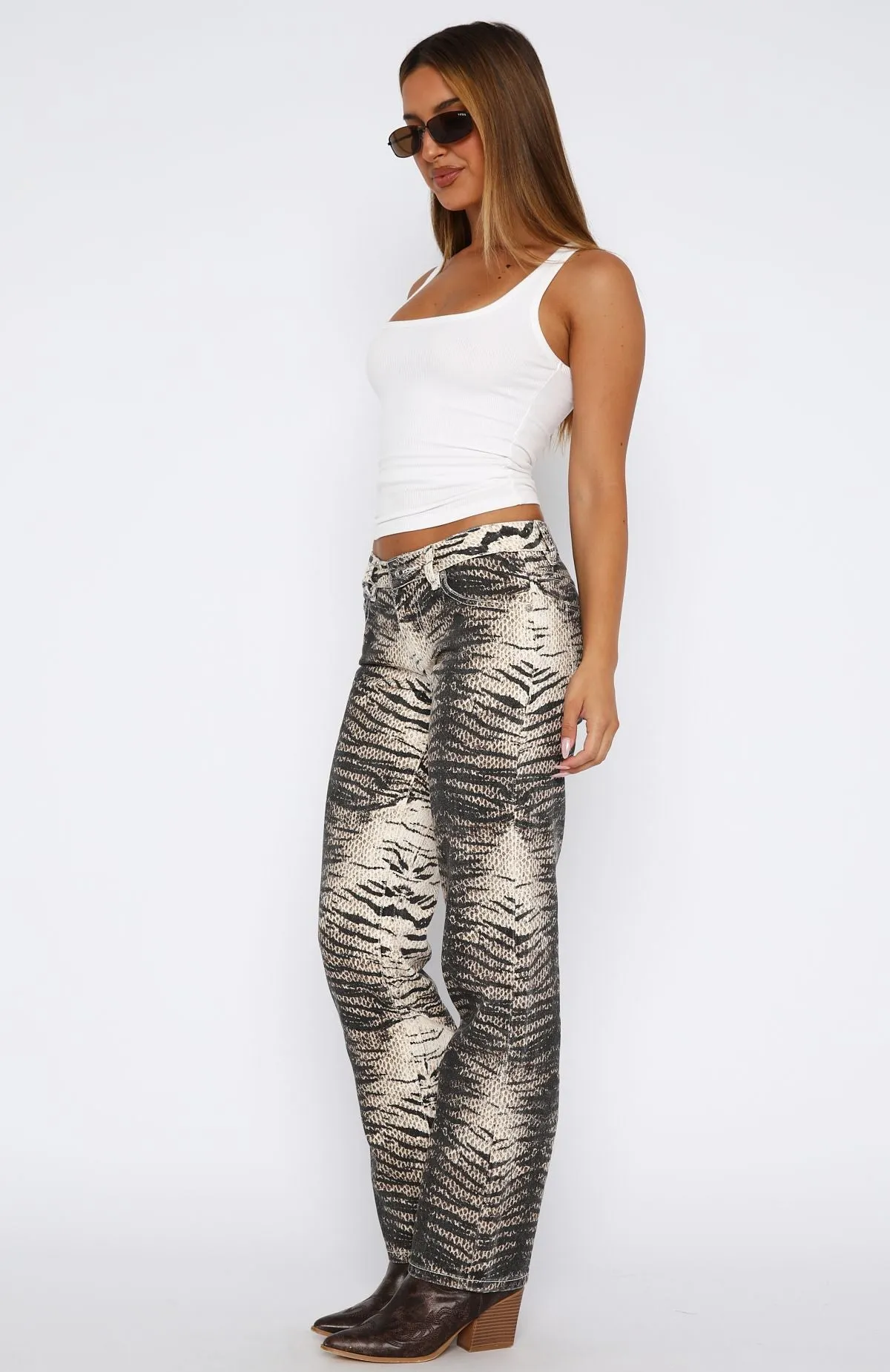 Valerie Low Rise Straight Leg Jeans Tiger Mirage Low-waist Stylish