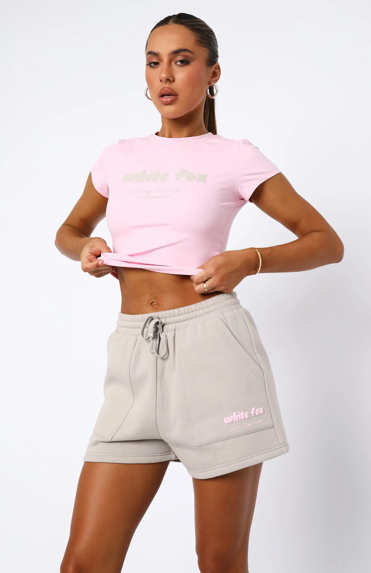 Versatile Design Era 8 Lounge Shorts Mooncake