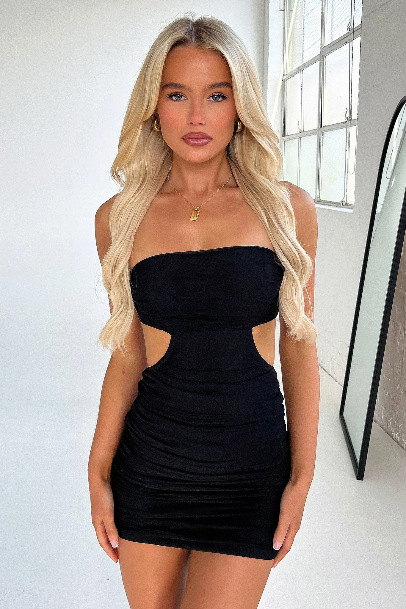 Vintage Mood Pheobe Strapless Mini Dress - Black
