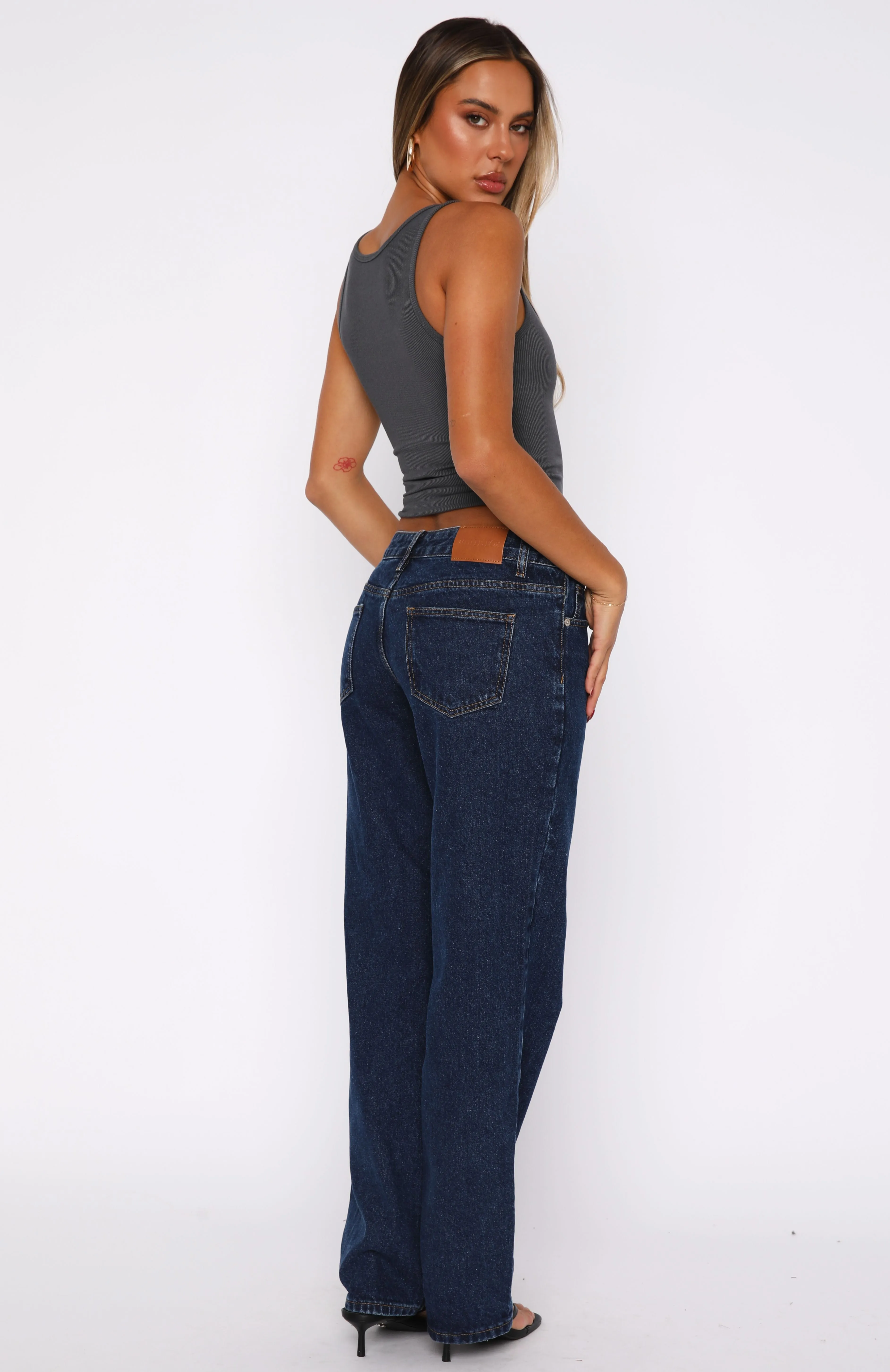 Zara Low Rise Straight Leg Jeans Dark Blue Trendy Street