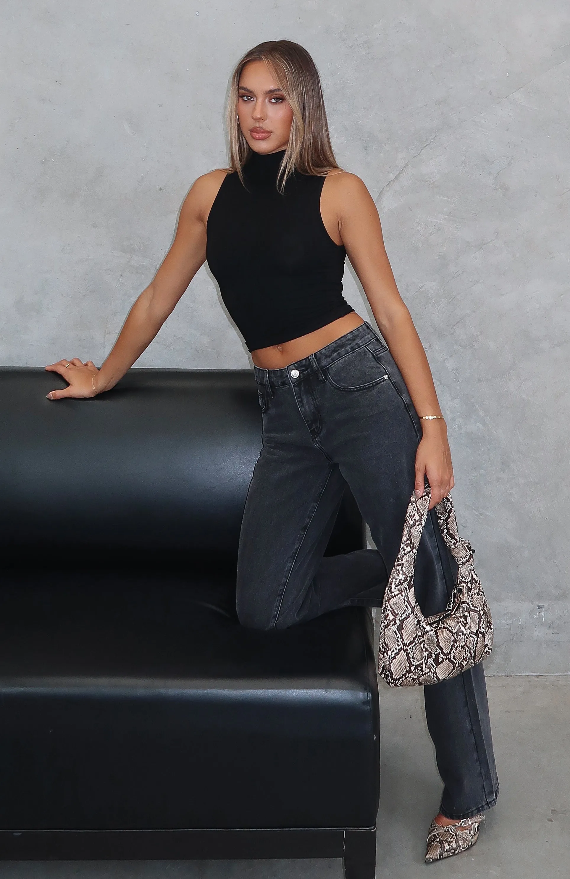 cotton blend fabric Zara Mid Rise Straight Leg Jeans Black Acid