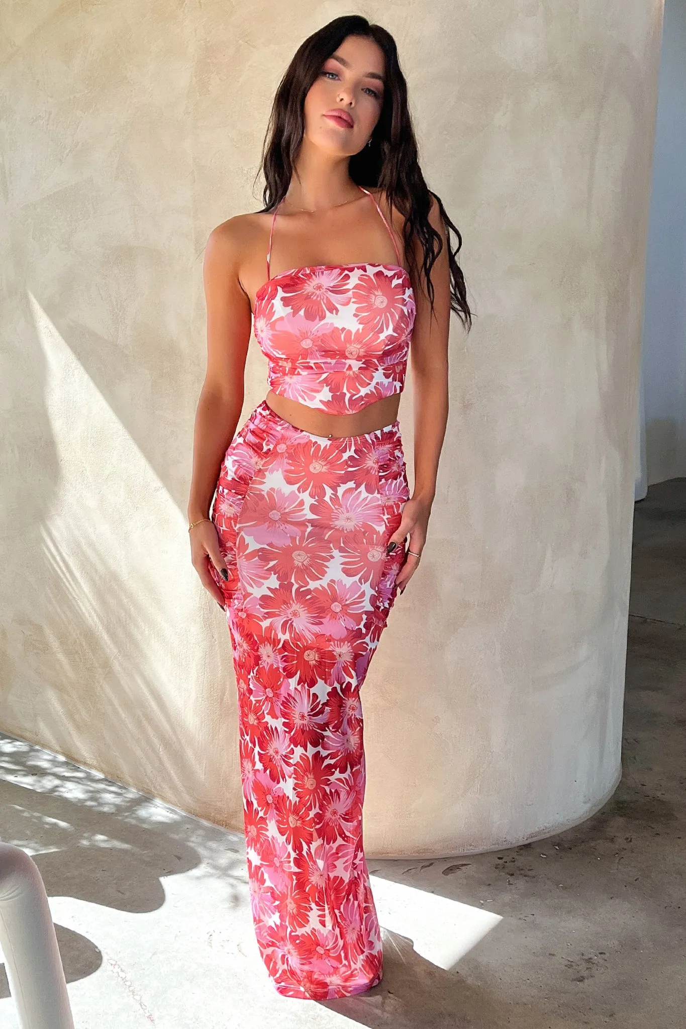 Zari Crop - Red Floral Fresh Comfort
