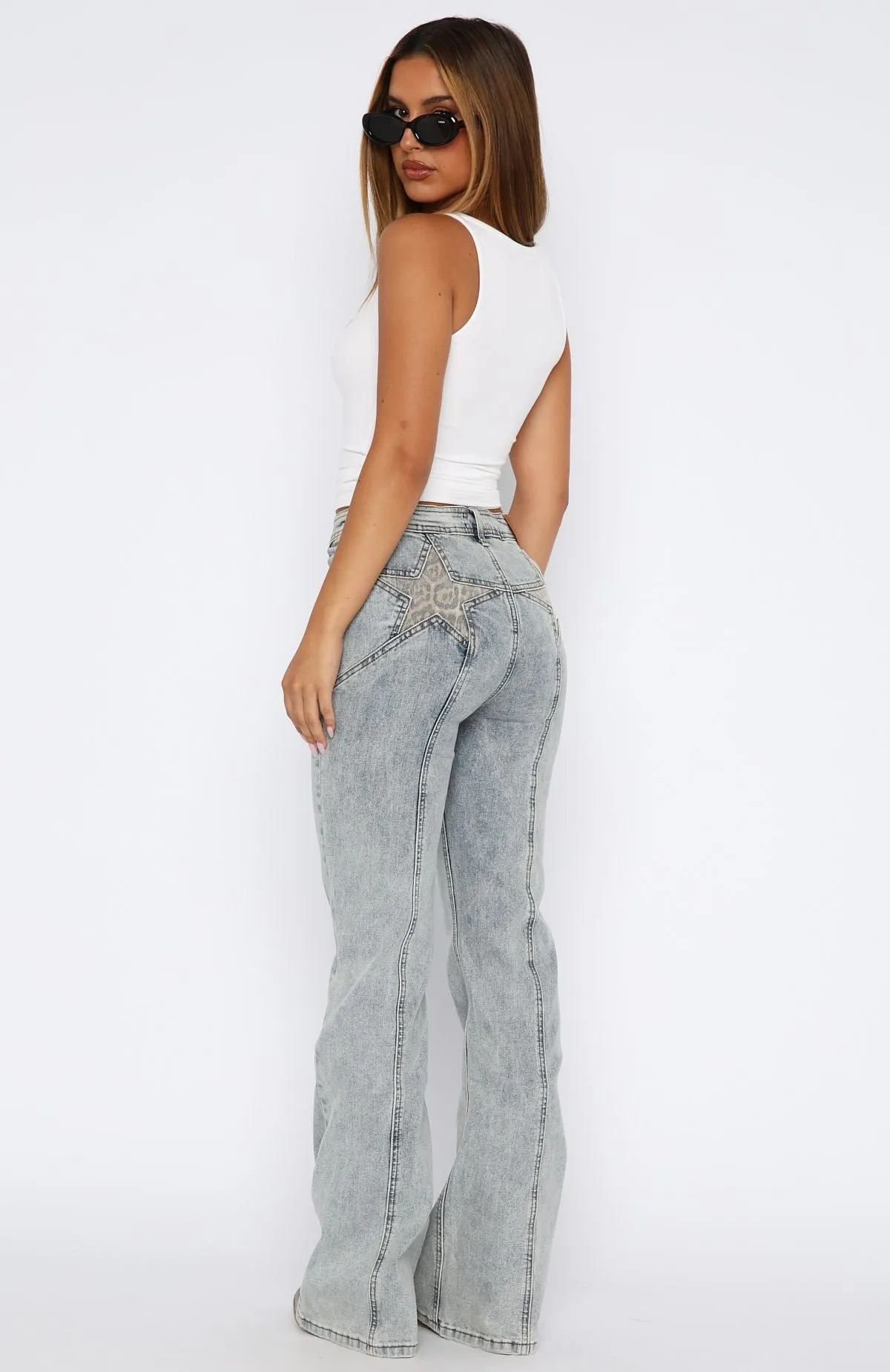 Zoe High Rise Bootleg Jeans Light Blue Acid Loose Breathable
